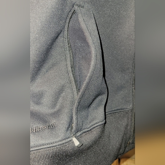 acg nikefit therma collared zip down medium black zippered pockets sweaterjacket - Picture 4 of 12